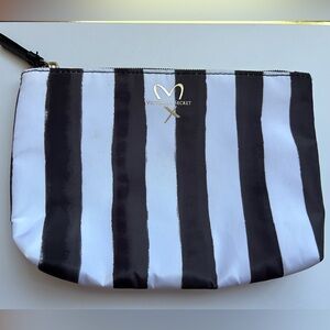FREE Victoria’s Secret cosmetic bag /makeup case